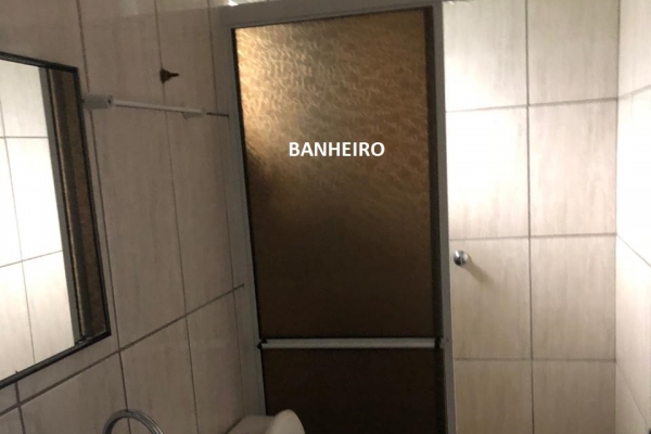 banheiro-5DA1415F6-89F5-FCAD-7E9E-295D25236D3A.jpg