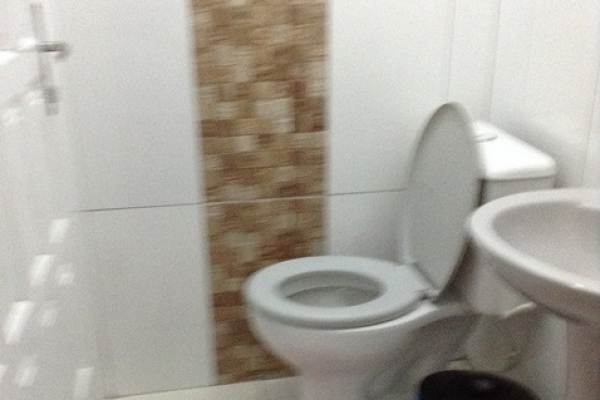 banheiro-10370324B0-93EB-12D8-BD48-C102BBB620DC.jpg