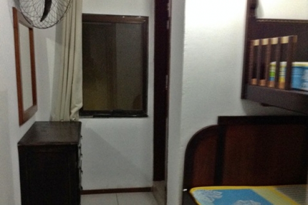 quarto-101F400B04-921C-82E2-0621-8233FAF00E19.jpg
