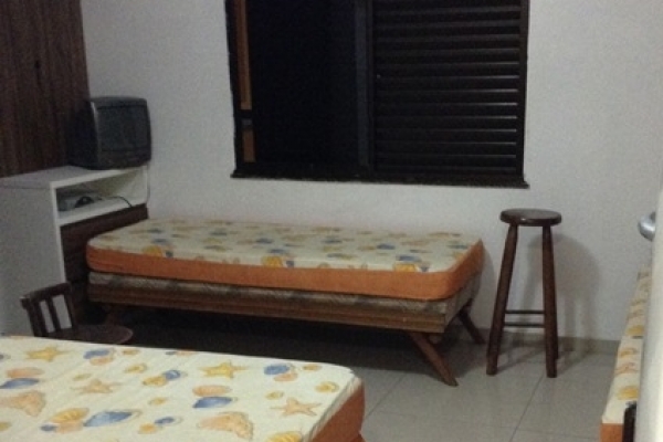 quarto-140A650019-8934-DA25-0F79-9F91B2278086.jpg