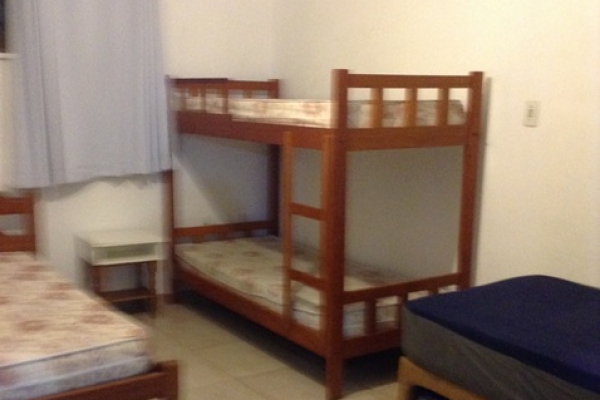 quarto-651BDF150-3F58-DC95-FE13-C87F5F282412.jpg